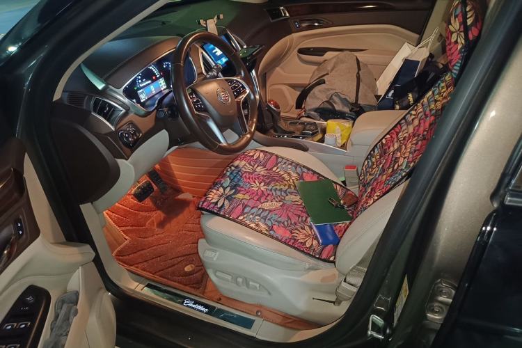 Used Cadillac SRX 2015 3.0L Elite Model Driver Seat