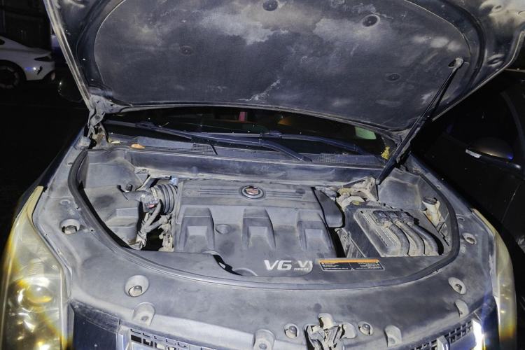 Used Cadillac SRX 2015 3.0L Elite Model Engine Bay