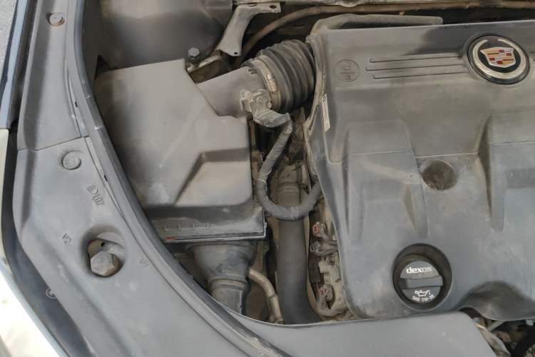 Used Cadillac SRX 2015 3.0L Comfort Version Engine Bay Right