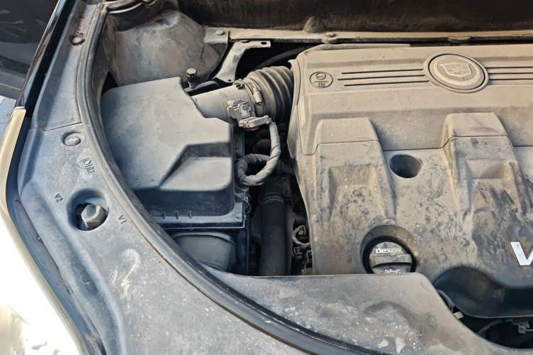 Used Cadillac SRX 2015 3.0L Comfort Version Engine Bay Right