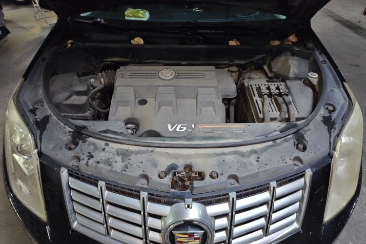 Used Cadillac SRX 2015 3.0L Leading Model Engine Bay