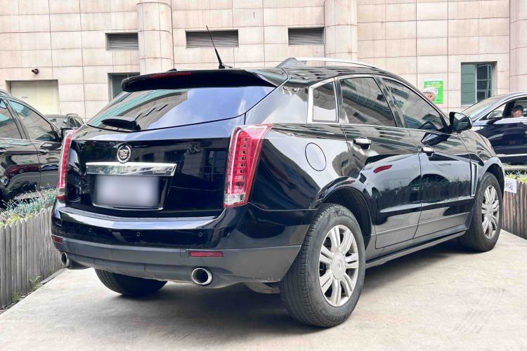 Used Cadillac SRX 2015 3.0L Elite Model Exterior 2