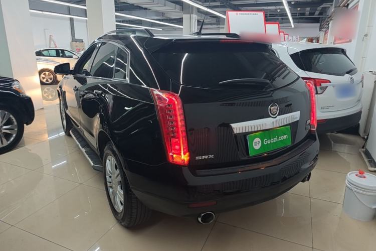 Used Cadillac SRX 2015 3.0L Comfort Version Exterior 2