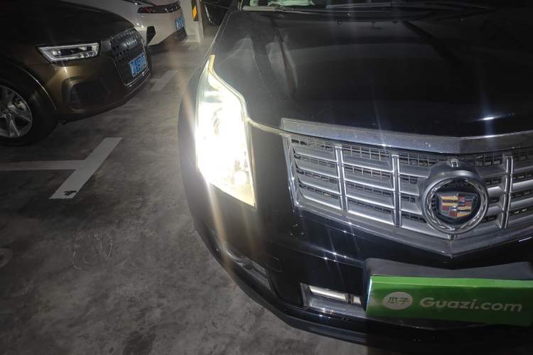 Used Cadillac SRX 2015 3.0L Comfort Version Exterior 6