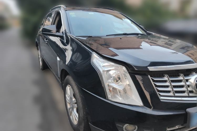Used Cadillac SRX 2015 3.0L Comfort Version Front Right 45 Deg