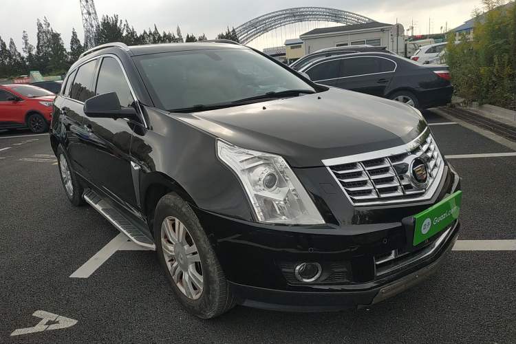 Used Cadillac SRX 2015 3.0L Elite Model Front Right 45 Deg