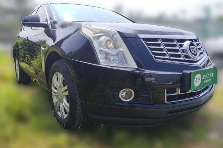 Used Cadillac SRX 2015 3.0L Elite Model Front Right 45 Deg