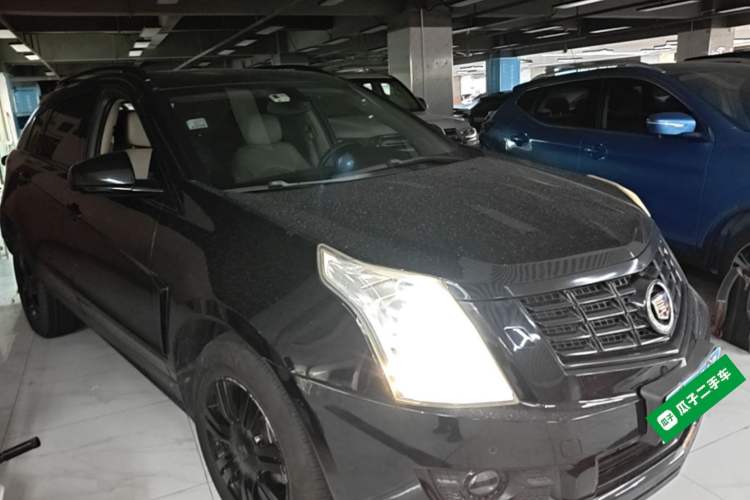 Used Cadillac SRX 2015 3.0L Elite Model Front Right 45 Deg