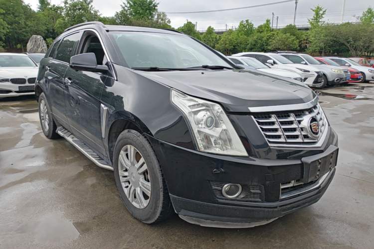 Used Cadillac SRX 2015 3.0L Comfort Version Front Right 45 Deg
