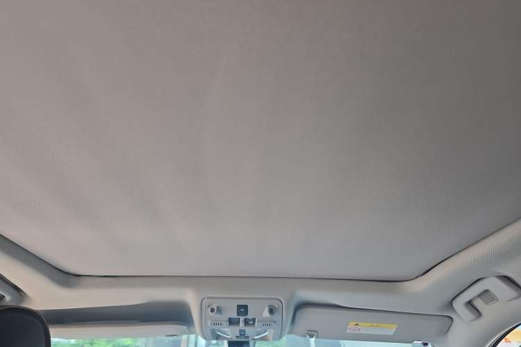 Used Cadillac SRX 2015 3.0L Comfort Version Headliner