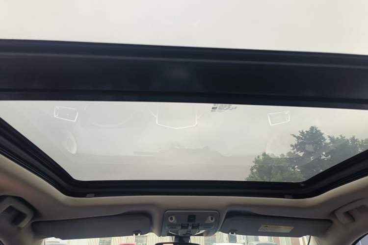 Used Cadillac SRX 2015 3.0L Comfort Version Headliner