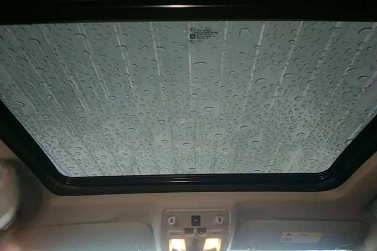 Used Cadillac SRX 2015 3.0L Luxury Model Headliner