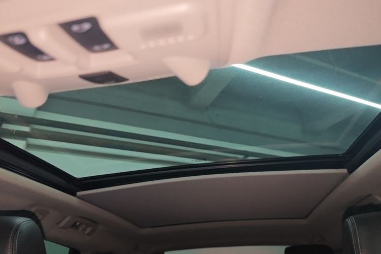 Used Cadillac SRX 2015 3.0L Comfort Version Headliner