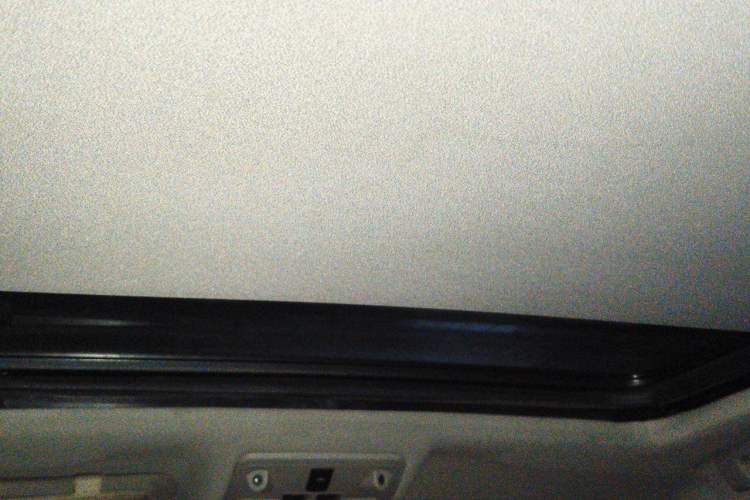 Used Cadillac SRX 2015 3.0L Elite Model Headliner