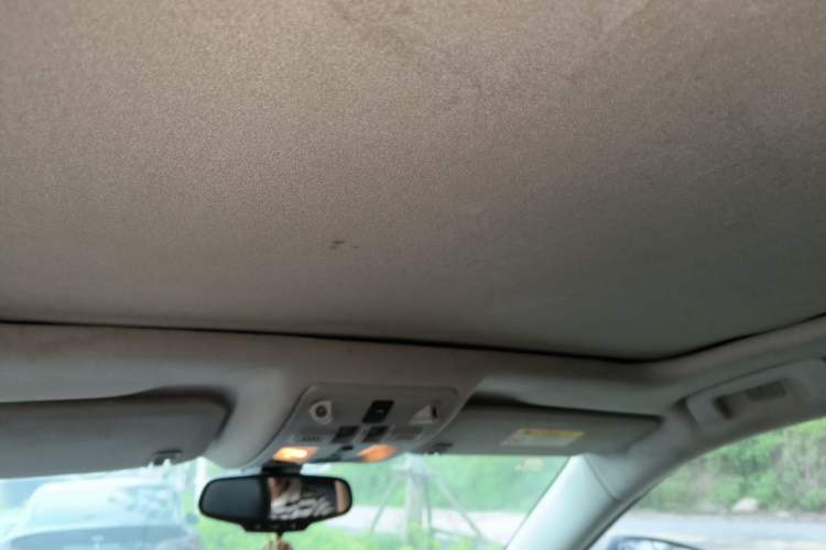 Used Cadillac SRX 2015 3.0L Elite Model Headliner