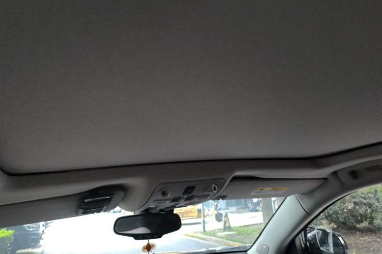 Used Cadillac SRX 2015 3.0L Elite Model Headliner