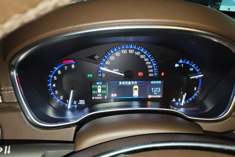 Used Cadillac SRX 2015 3.0L Elite Model Instrument Cluster
