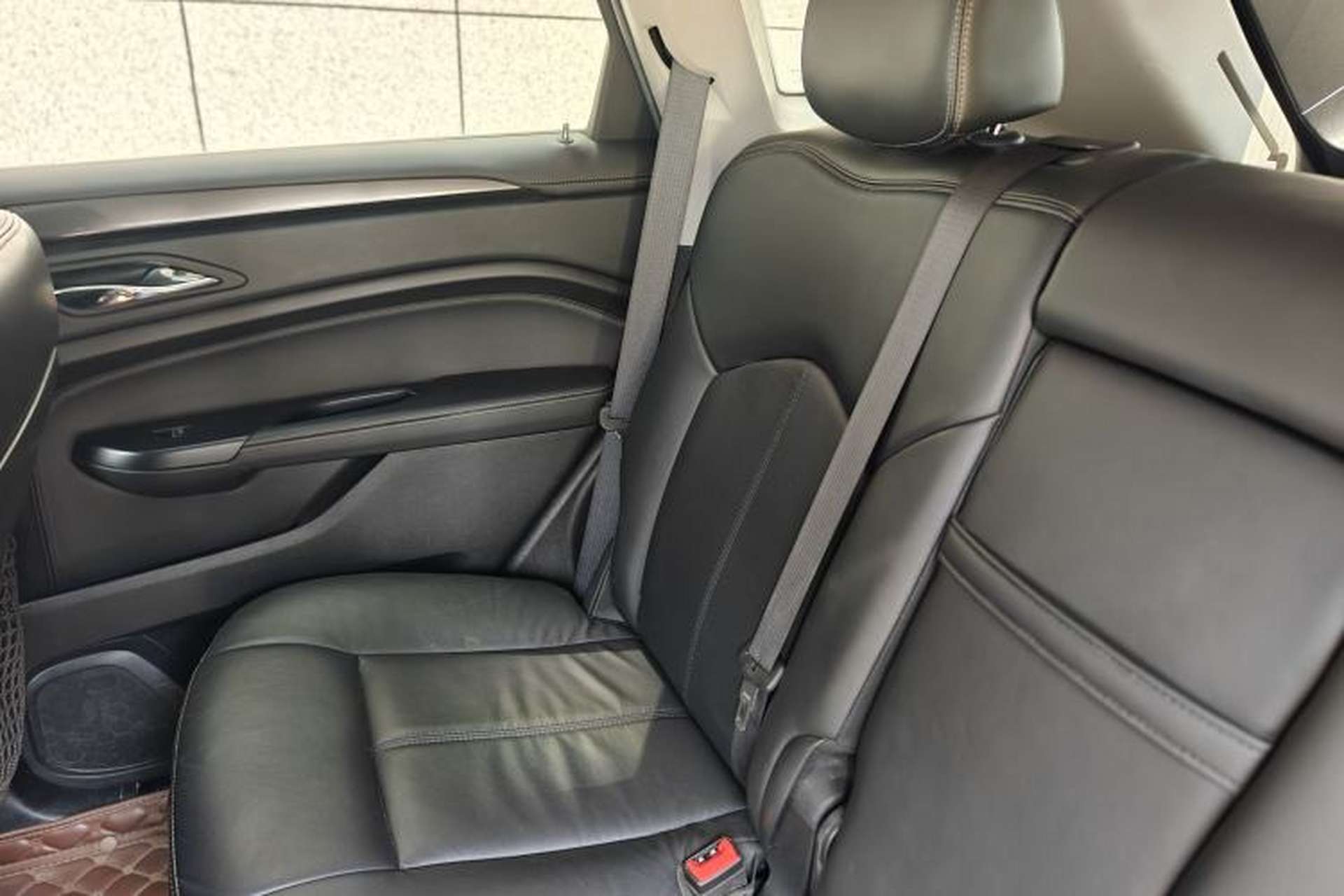 Used Cadillac SRX 2015 3.0L Comfort Version Interior 2