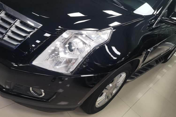 Used Cadillac SRX 2015 3.0L Comfort Version Left Front Headlight