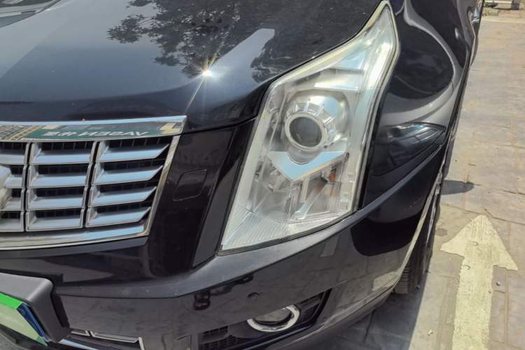 Used Cadillac SRX 2015 3.0L Comfort Version Left Front Headlight