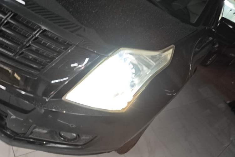 Used Cadillac SRX 2015 3.0L Elite Model Left Front Headlight