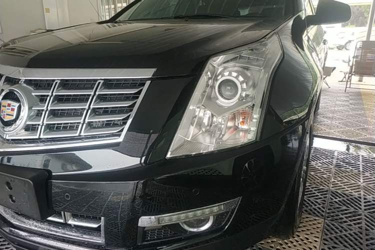 Used Cadillac SRX 2015 3.0L Luxury Model Left Front Headlight