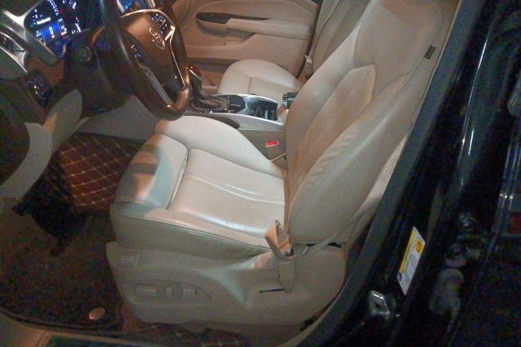 Used Cadillac SRX 2015 3.0L Elite Model Left Front Seat