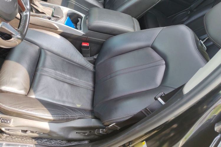 Used Cadillac SRX 2015 3.0L Elite Model Left Front Seat