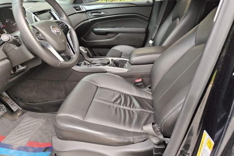 Used Cadillac SRX 2015 3.0L Comfort Version Left Front Seat