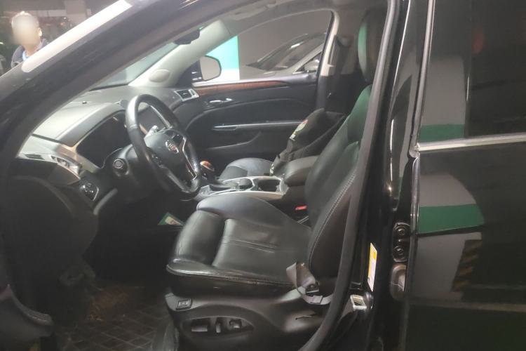 Used Cadillac SRX 2015 3.0L Elite Model Left Front Seat