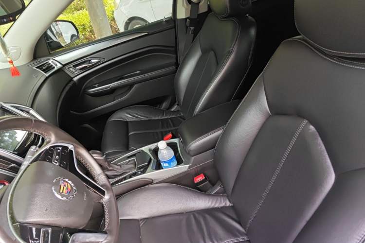 Used Cadillac SRX 2015 3.0L Comfort Version Left Front Seat