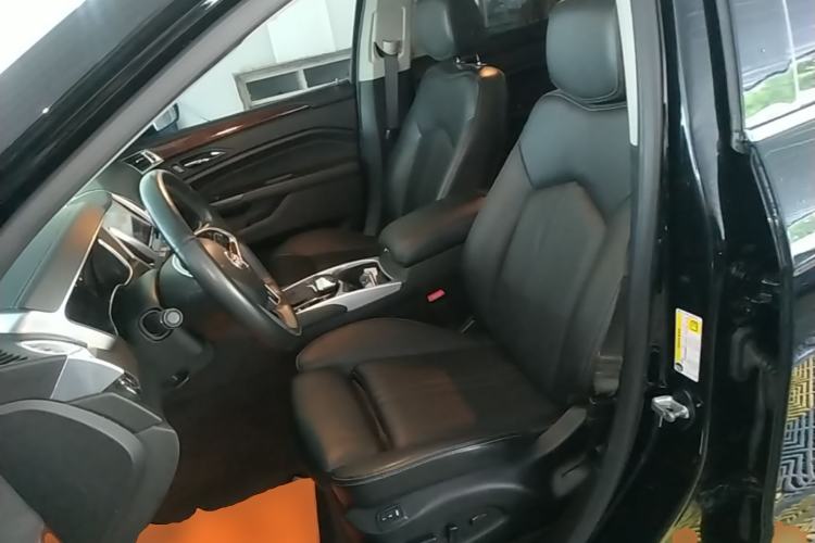 Used Cadillac SRX 2015 3.0L Luxury Model Left Front Seat