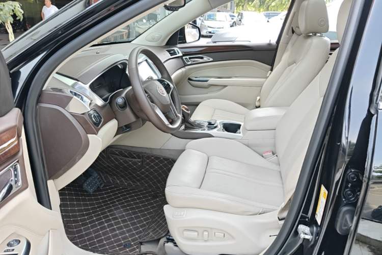 Used Cadillac SRX 2015 3.0L Elite Model Left Front Seat