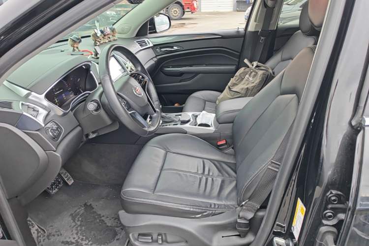 Used Cadillac SRX 2015 3.0L Comfort Version Left Front Seat