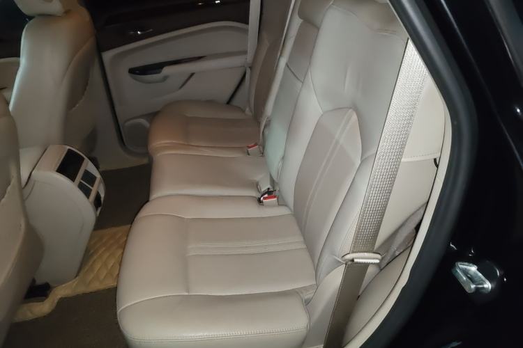 Used Cadillac SRX 2015 3.0L Elite Model Left Rear Seat