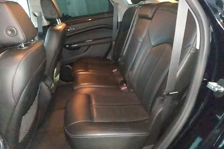 Used Cadillac SRX 2015 3.0L Leading Model Left Rear Seat