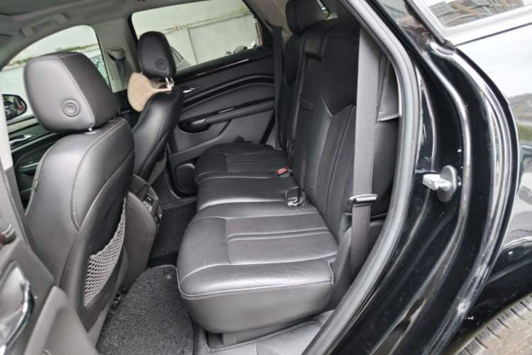 Used Cadillac SRX 2015 3.0L Elite Model Left Rear Seat