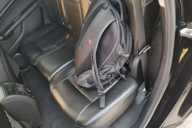 Used Cadillac SRX 2015 3.0L Elite Model Left Rear Seat