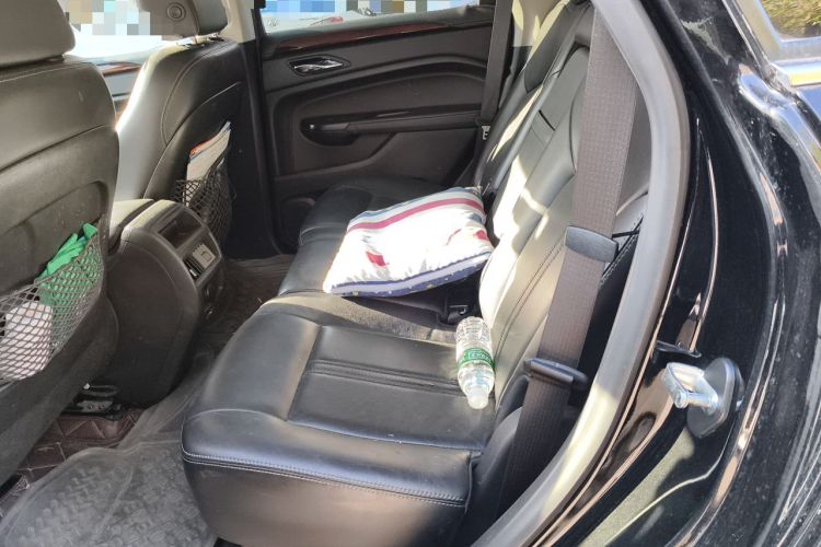Used Cadillac SRX 2015 3.0L Elite Model Left Rear Seat