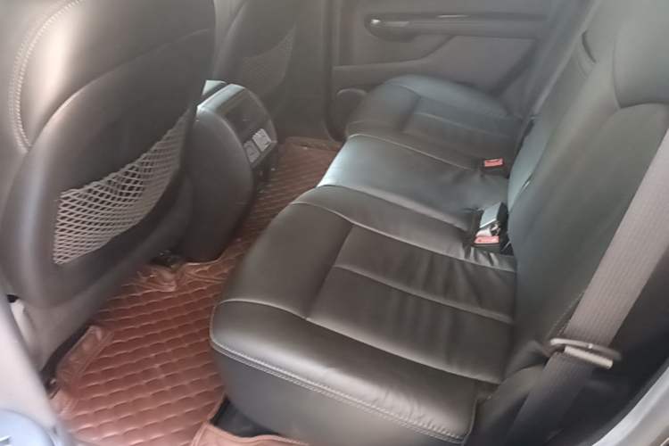Used Cadillac SRX 2015 3.0L Comfort Version Left Rear Seat
