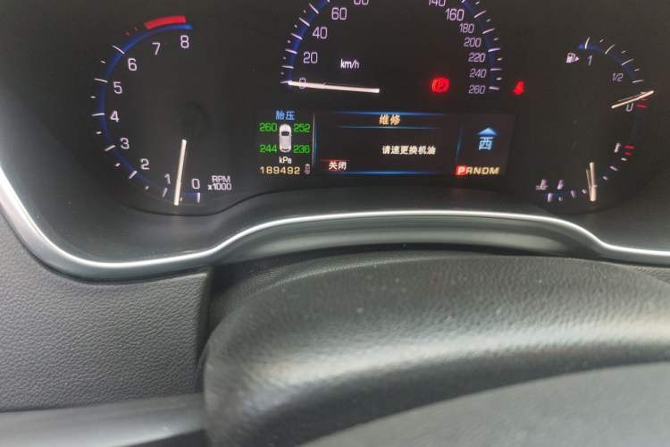 Used Cadillac SRX 2015 3.0L Comfort Version Odometer Close Up