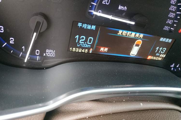Used Cadillac SRX 2015 3.0L Elite Model Odometer Close Up