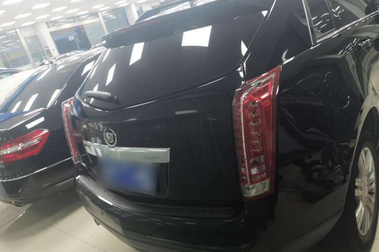 Used Cadillac SRX 2015 3.0L Comfort Version Rear