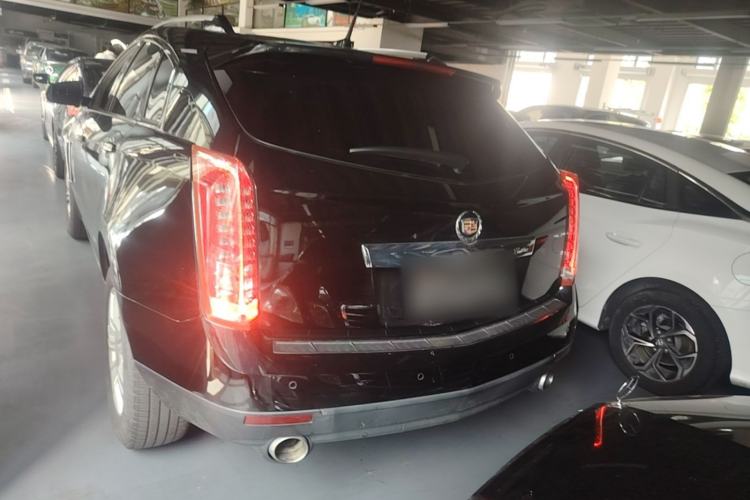 Used Cadillac SRX 2015 3.0L Elite Model Rear