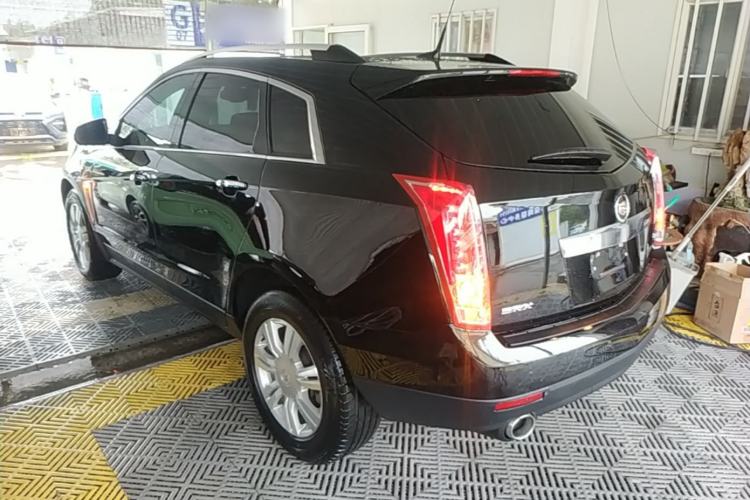 Used Cadillac SRX 2015 3.0L Luxury Model Rear Left 45 Deg