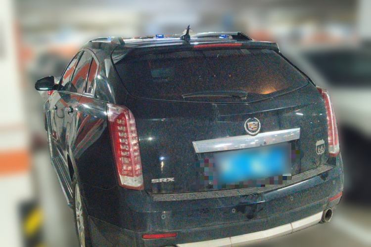 Used Cadillac SRX 2015 3.0L Elite Model Rear Left 45 Deg