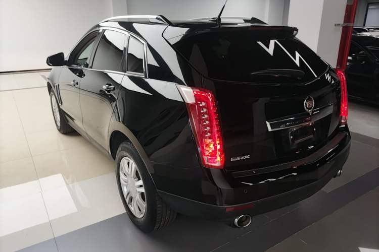 Used Cadillac SRX 2015 3.0L Elite Model Rear Left 45 Deg
