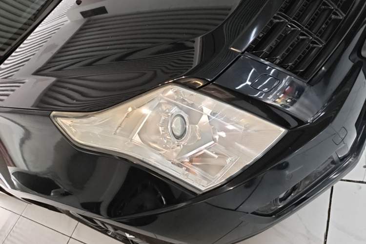 Used Cadillac SRX 2015 3.0L Elite Model Right Front Headlight