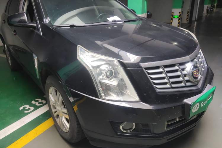 Used Cadillac SRX 2015 3.0L Elite Model Right Front Headlight