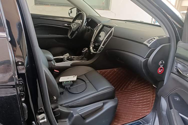 Used Cadillac SRX 2015 3.0L Comfort Version Right Front Seat